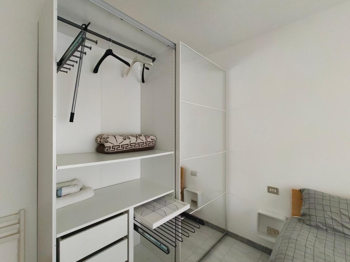 Apartment In Sardinia Decimomannu Exterior photo